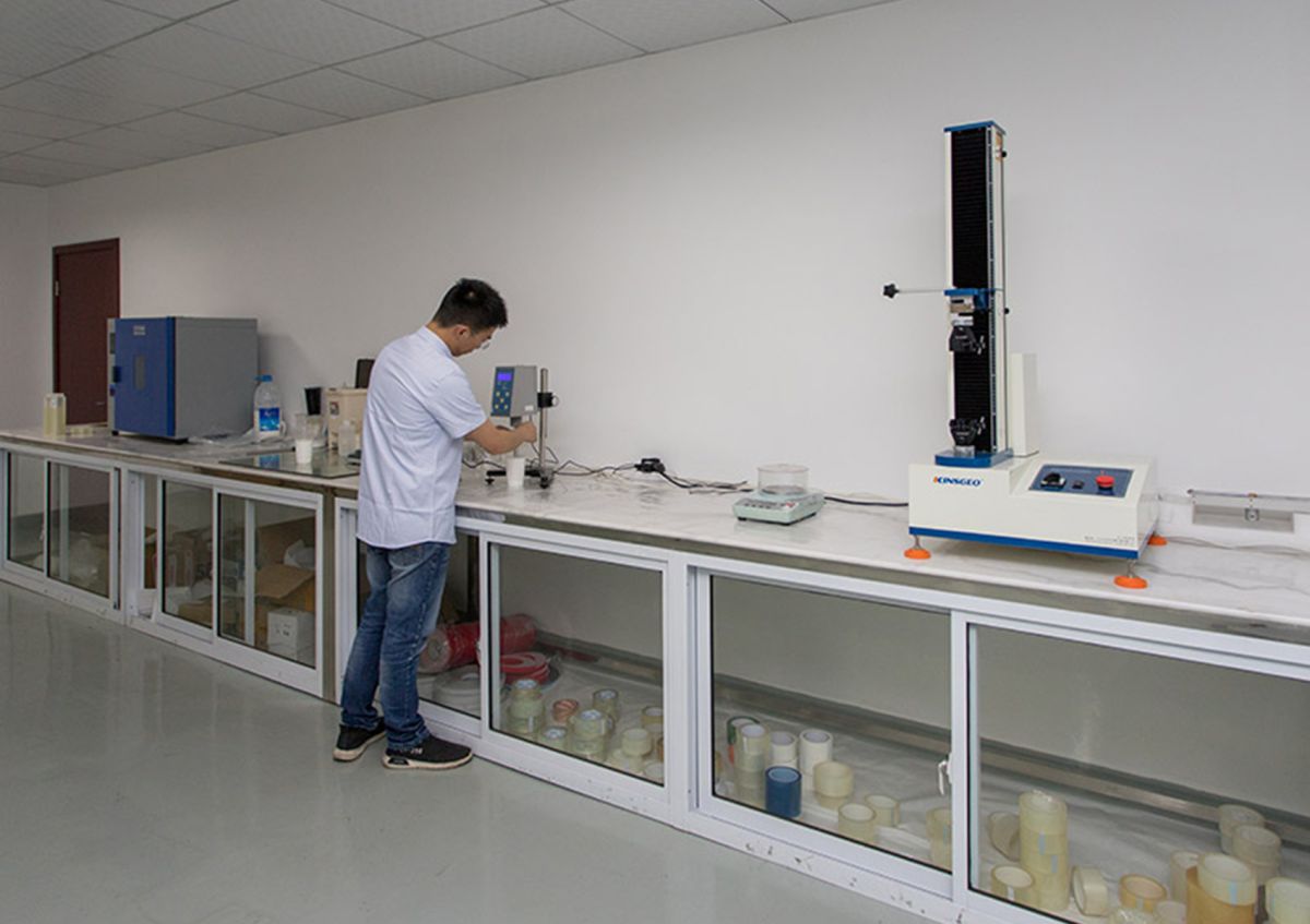 研發(fā)測(cè)試實(shí)驗(yàn)室